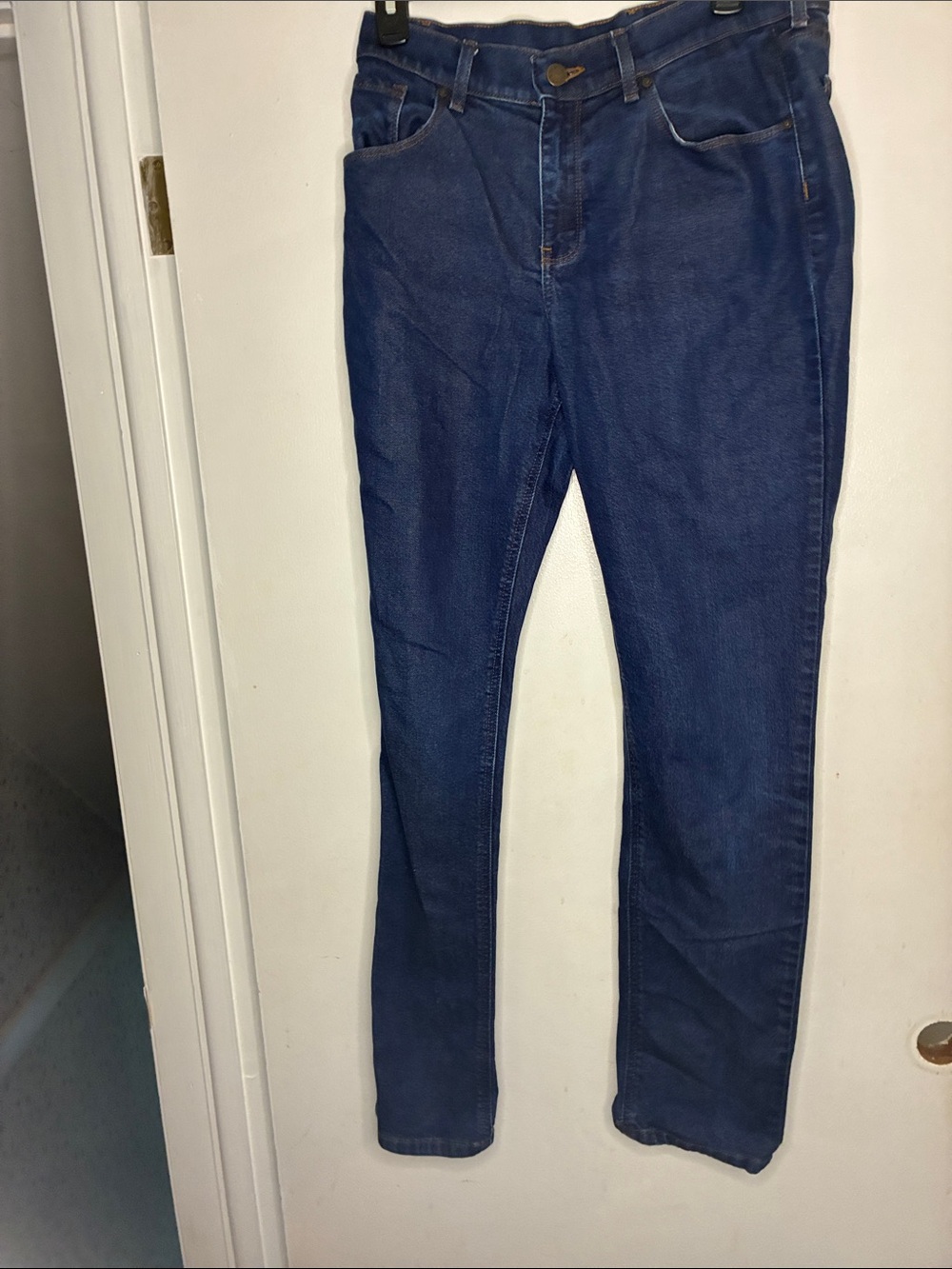 Mott& Bow Classic Women’s Dark Blue Jeans in Great Condition Size 30/32